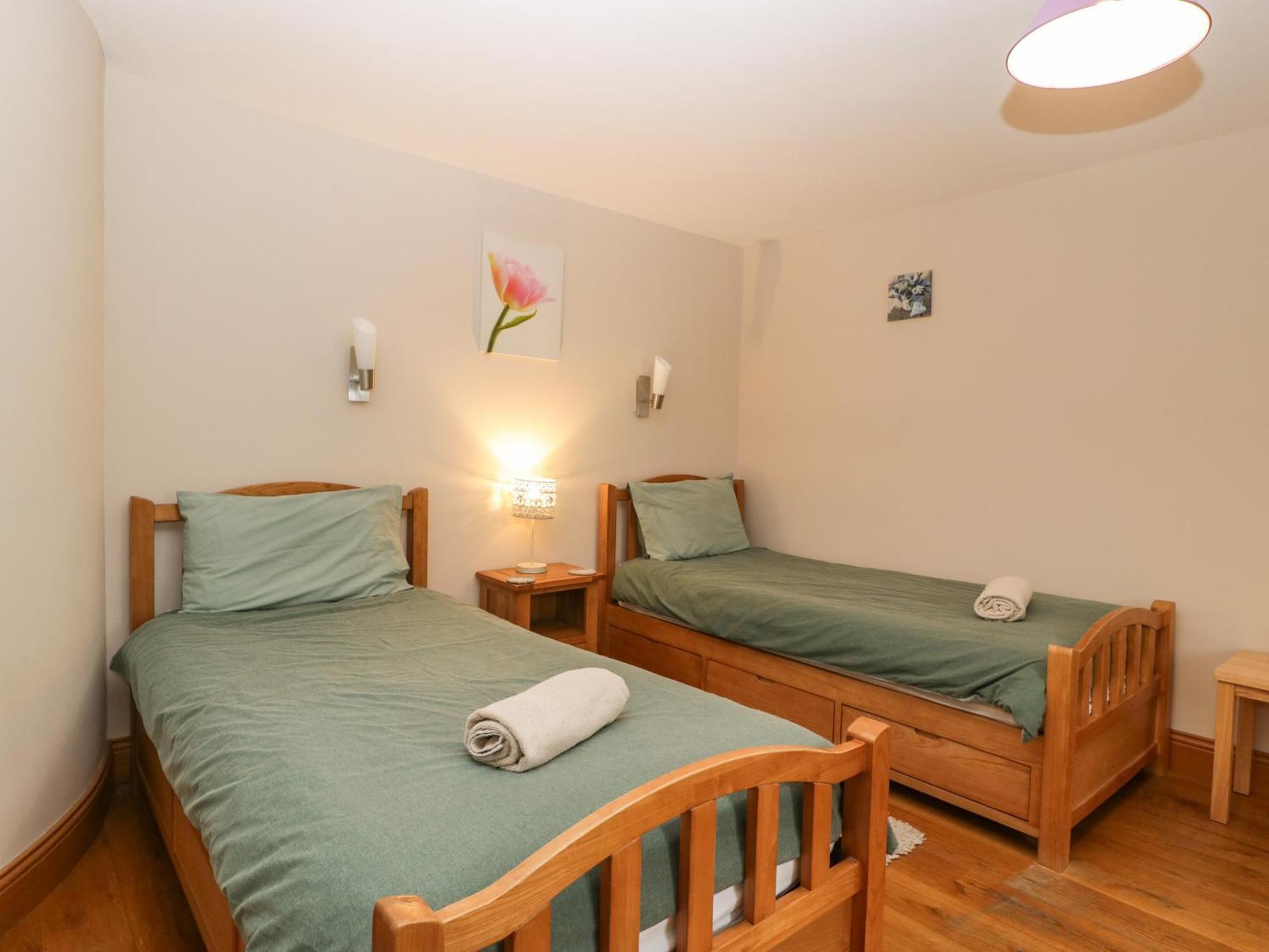 About Time Cottage Лидней Экстерьер фото