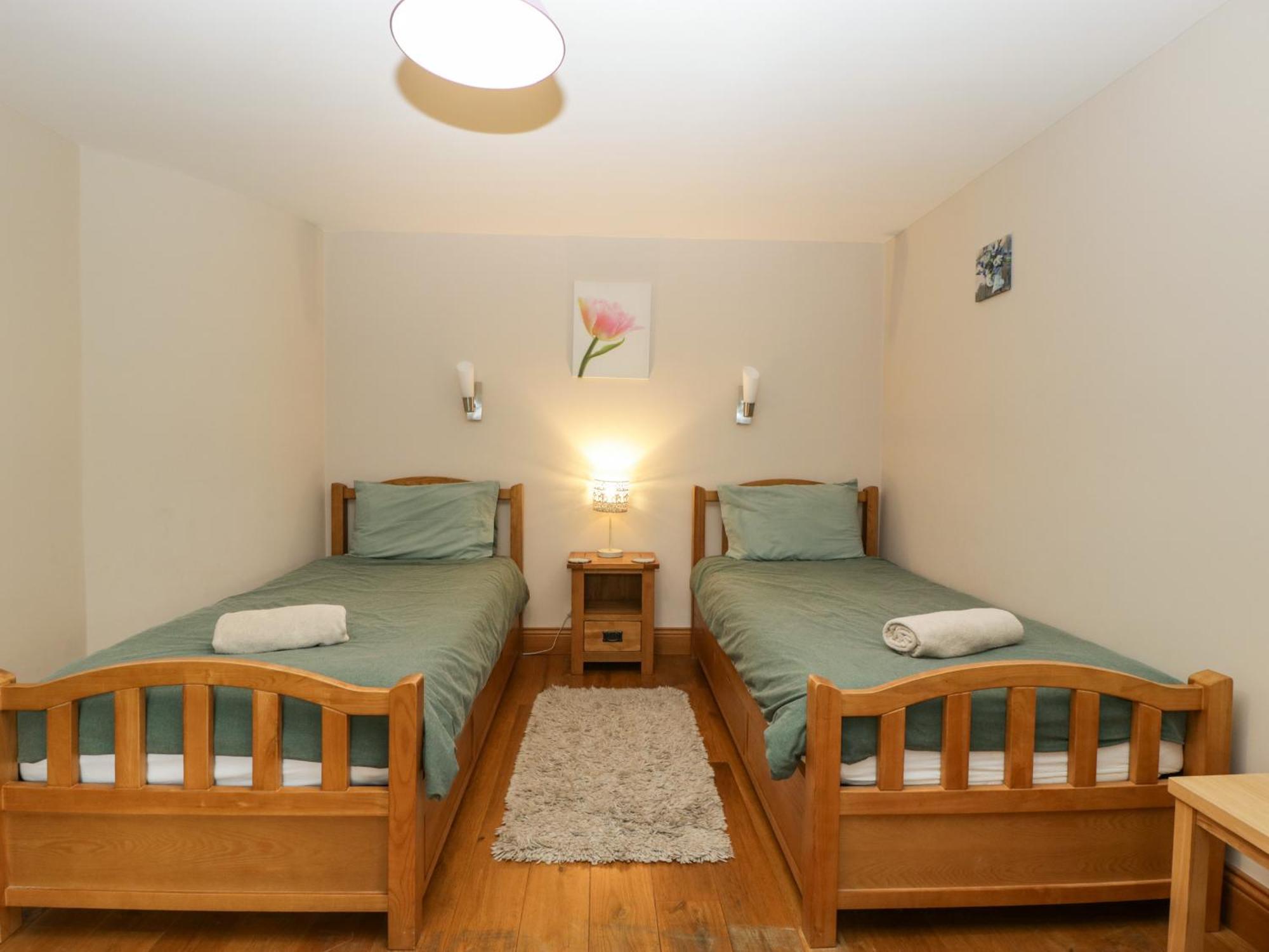 About Time Cottage Лидней Экстерьер фото